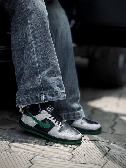SB DUNK LOW PRO X